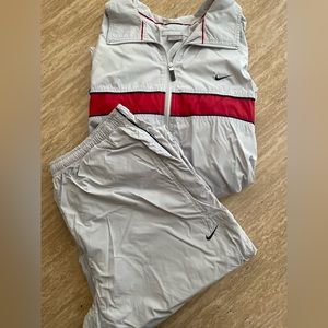 NIKE MENS VTG SWEAT JACKET & PANTS